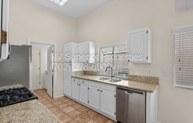 3 beds, 2 baths, $2,000