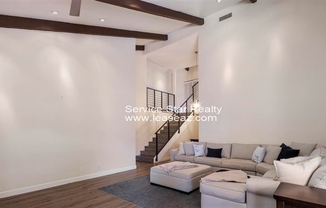 7310 E SOLCITO LN