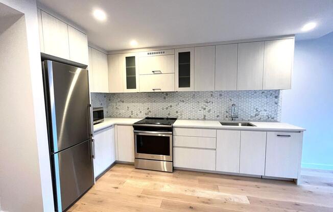 1 bed, 1 bath, $3,407, Unit 4-J