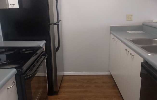 Gorgeous 1BDR in the heart of Queen Anne!