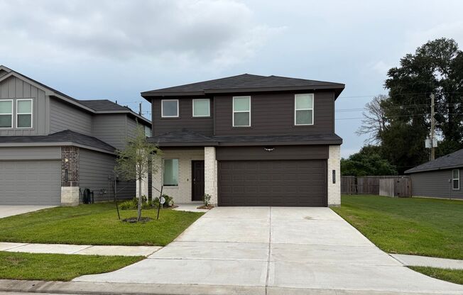 Lovely two story 5-bedroom house!