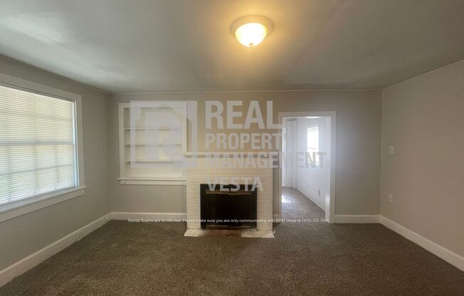 1626 SELMA PL