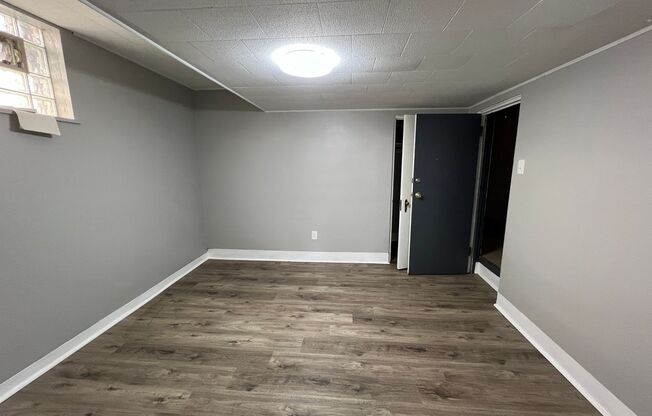 1518 McFarland