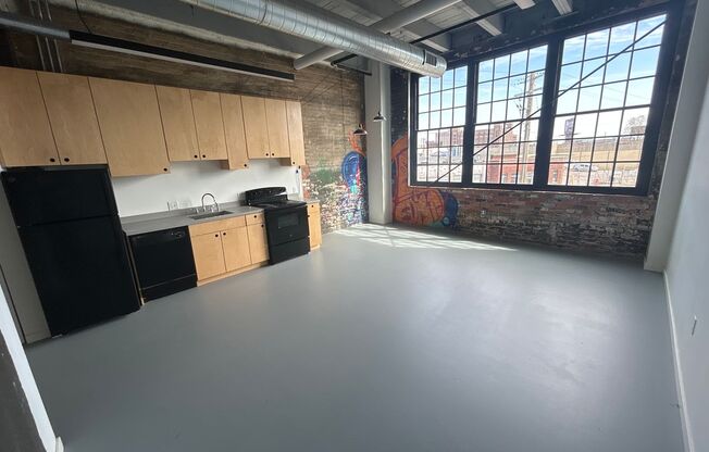 Studio, 1 bath, 362 sqft, $985, Unit 230