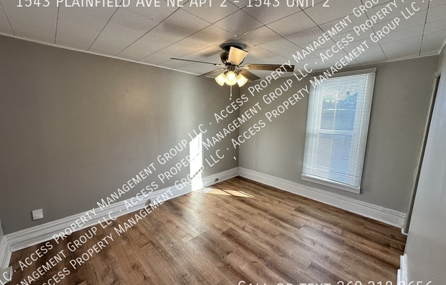 1543 PLAINFIELD AVE NE
