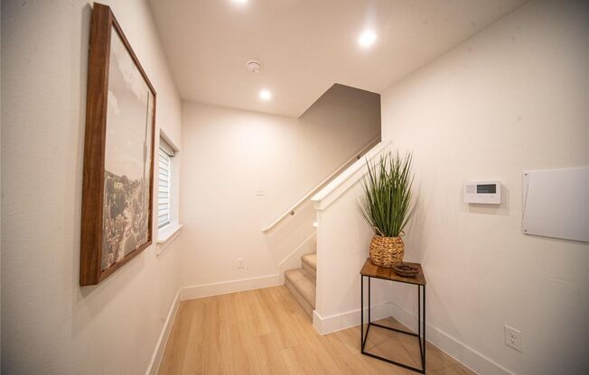 New Beautiful Townhome Great Location