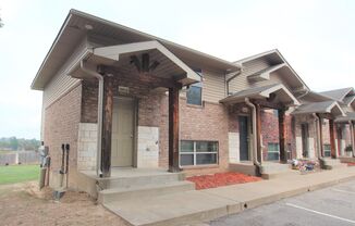 2 beds, 1.5 baths, $1,015, Unit 16028 FM 16 W