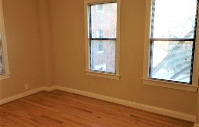 1 bed, 1 bath, 655 sqft, $2,900, Unit H704
