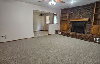 3 beds, 2 baths, $1,400