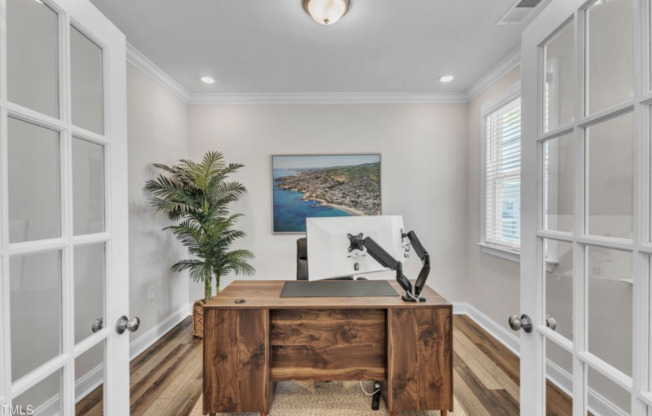 372 NATSAM WOODS WAY