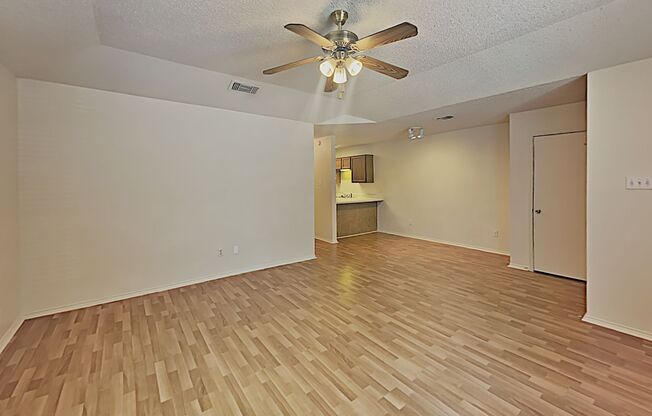 2 beds, 2 baths, $1,525