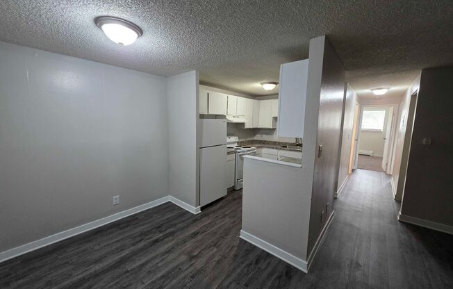 2 beds, 2 baths, 810 sqft, $1,199, Unit B-214