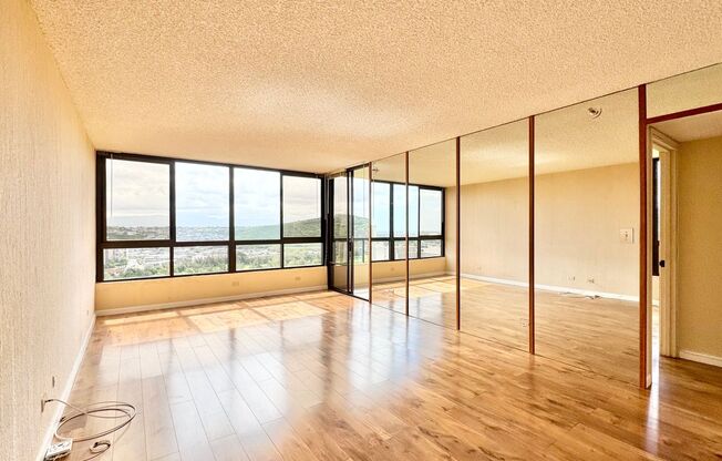 HIGHLY DESIRABLE 2 BED/2 BATH SPECTACULAR VIEWS