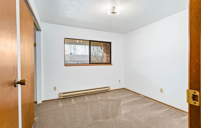 2 beds, 1.5 baths, 960 sqft, $1,650, Unit 3