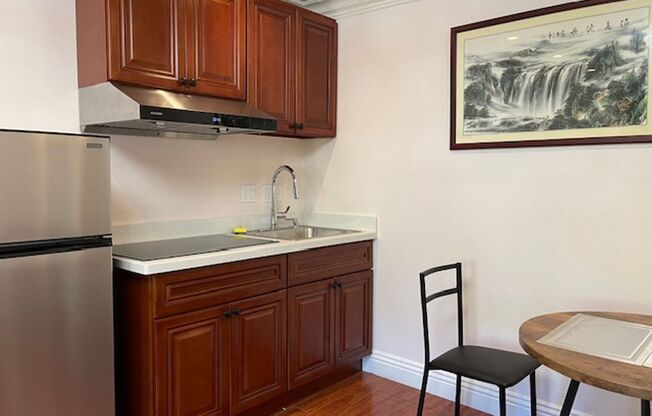 Fully furnished One bedroom ADU for rent in Fremont Parkmont area