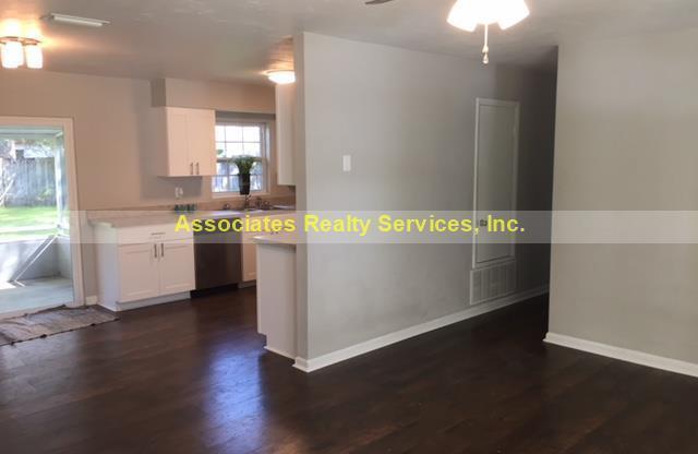 3 beds, 2 baths, $1,550