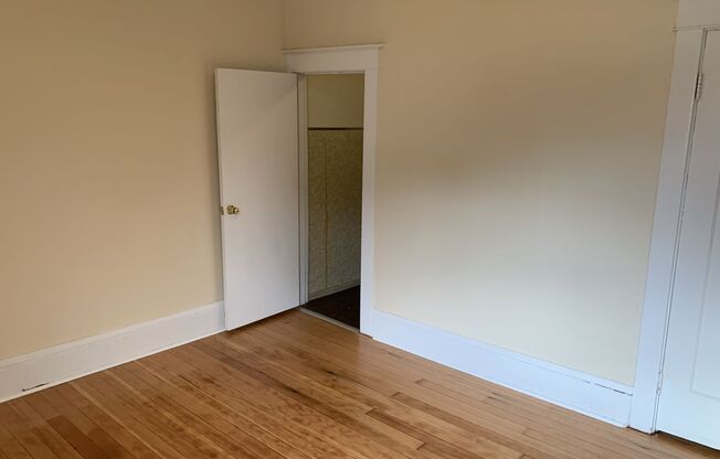 1 bed, 1 bath, $1,295, Unit #4