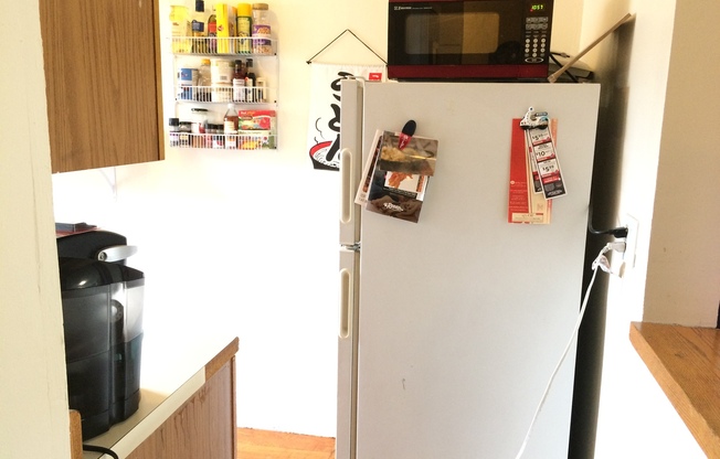 1 bed, 1 bath, 577 sqft, $2,400, Unit 01-057