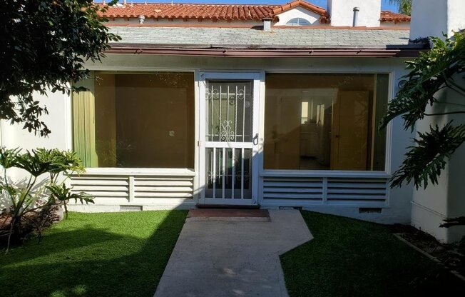 260 C AVE
