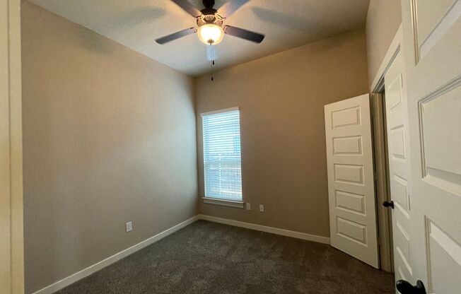 3 beds, 2 baths, $1,495