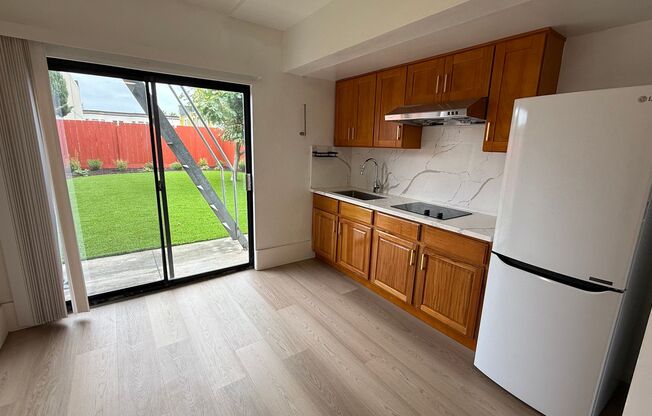RC - 1630 Oakdale, Ave., San Francisco, CA, 94124