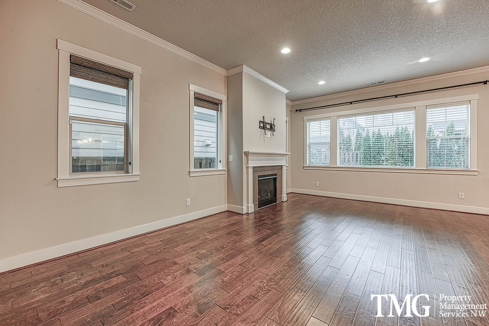 Spacious 4 BD Home with Private Backyard & Community Amenities!