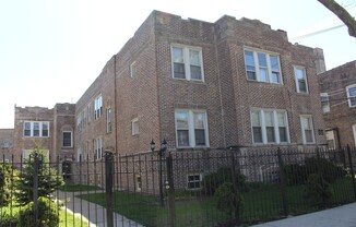 2015 N Laporte