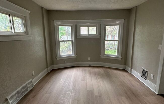 Cleveland East Side 3BR Single