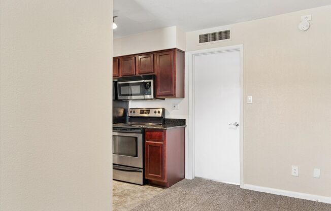 1 bed, 1 bath, $1,399, Unit # 2077