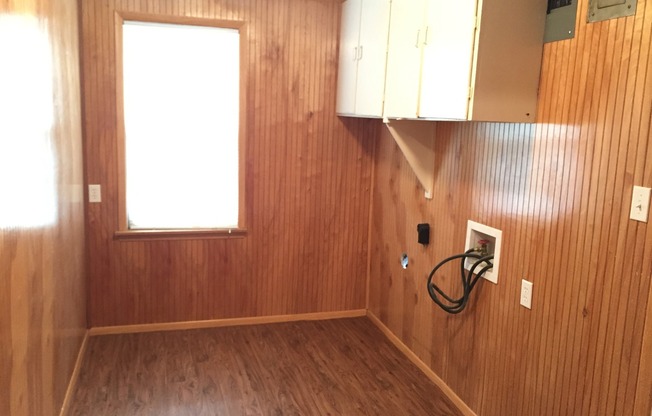 Pre-Leasing - Traditional Home in Tech Terrace near J&B Coffee!