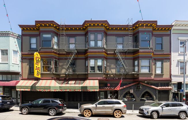 1436 Grant Avenue (1268r)