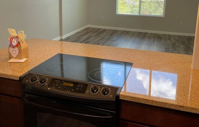 1 bed, 1 bath, 689 sqft, $1,174, Unit 2108