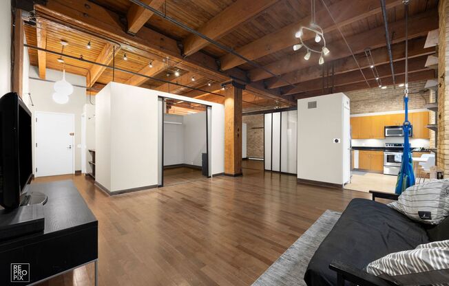 Lakefront Loft in a Historical Building with Every Convenience