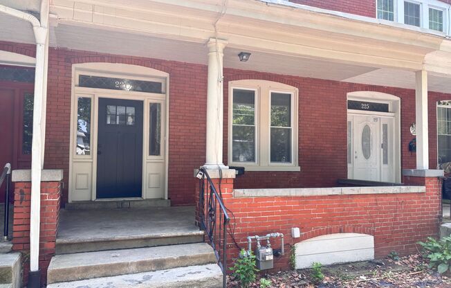 4 Bedroom, 2 Full Baths Harrisburg House for Rent