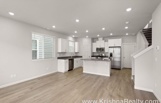 *NEW Construction* Stunning 3BD, 2.5 BA* Single Family Home Featuring Modern Upgrades* in South Hillsboro Reed's Crossing Community*