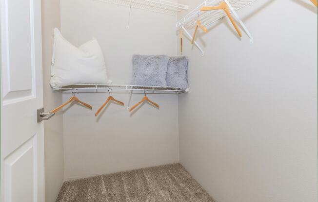 2 beds, 2 baths, 1,008 sqft, $1,830