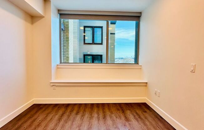 Studio, 1 bath, 327 sqft, $1,550, Unit 410-204