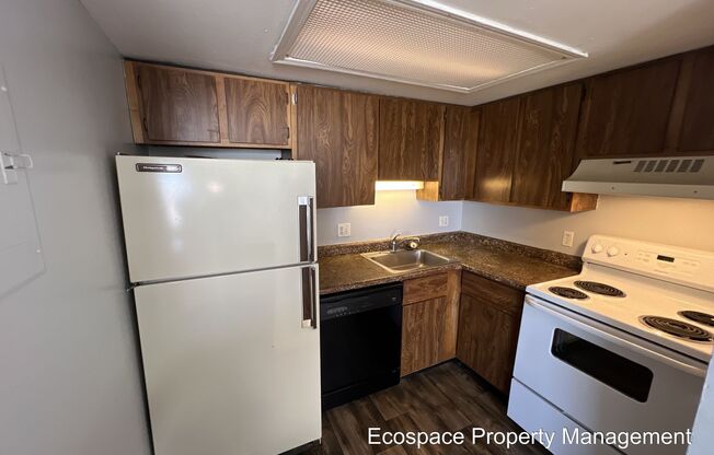 1 bedroom Condo in Windcreek Available NOW