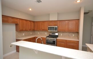 3 beds, 2.5 baths, $2,300, Unit 14721 Banbridge Trail