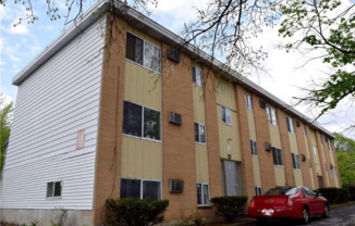 45 RHODES AVE