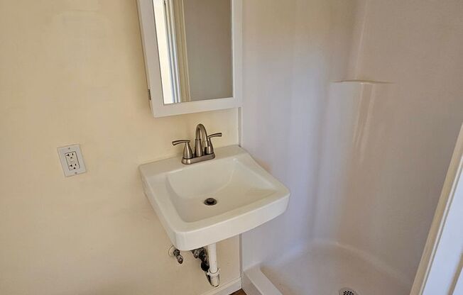 Studio, 1 bath, $1,400, Unit 6020 A