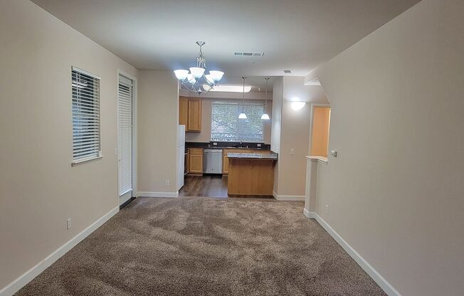 2 beds, 2.5 baths, $2,095, Unit #8101