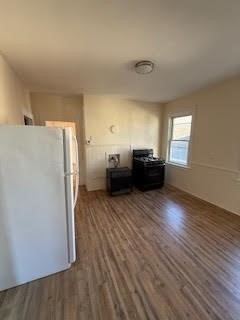 2 beds, 1 bath, 1,200 sqft, $1,200, Unit 3