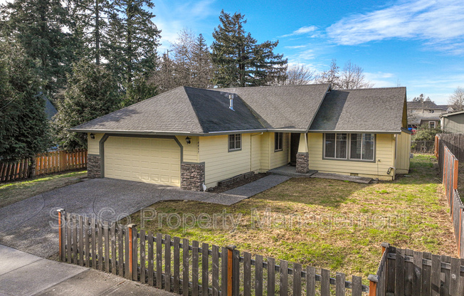 4437 SE 125 AVE