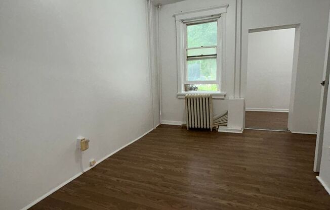 648 Stuyvesant Ave