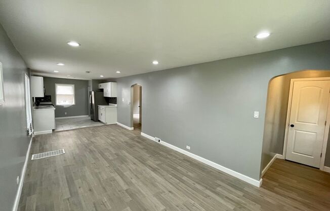 Newly Renovated 2-bed 2-bath - In Unit Laundry - West Pullman