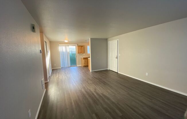 2 beds, 1 bath, 900 sqft, $1,495, Unit #4