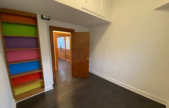 2 beds, 1 bath, 759 sqft, $1,325, Unit Unit 100A