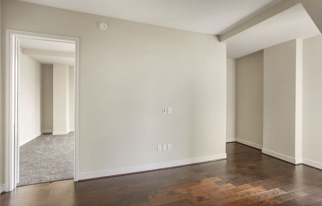 2 beds, 2.5 baths, 2,171 sqft, $9,728, Unit 1910