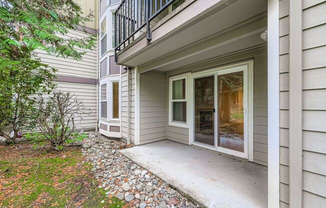 2 beds, 2 baths, 1,000 sqft, $2,595, Unit Unit C105